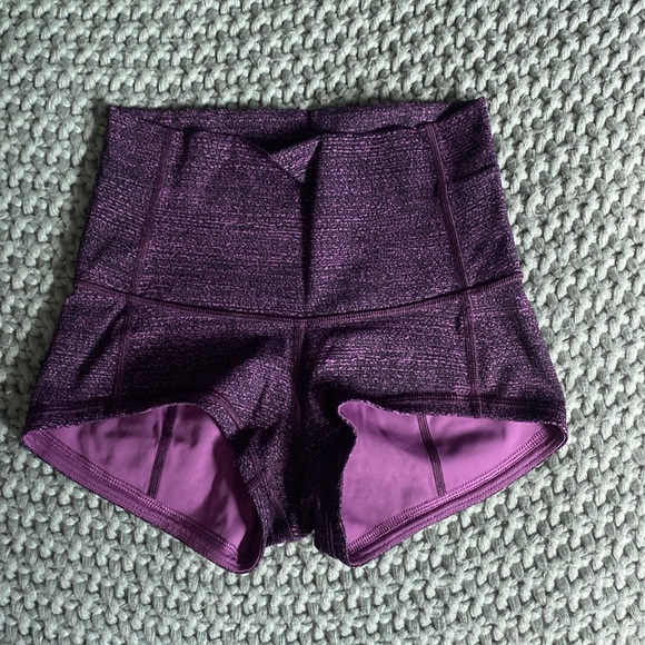 Purple lululemon spandex - Picture 2 of 2